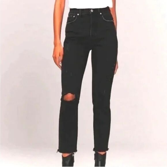 Abercrombie & Fitch Curve Love The Mom High Rise Distressed Jeans Black 24/00R - Picture 1 of 13